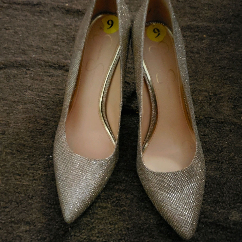 Jessica Simpson  Pumps